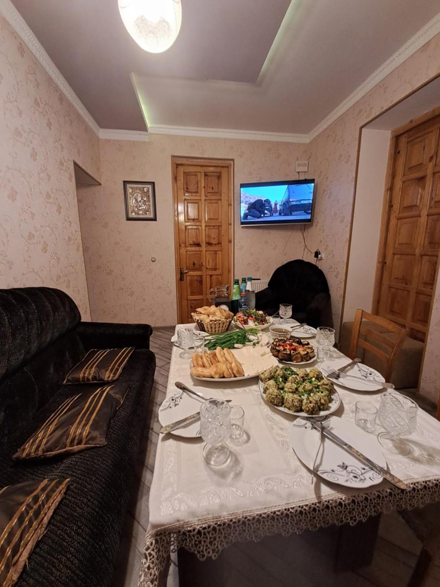Guest House "Akhaltsikhe" 部屋 写真