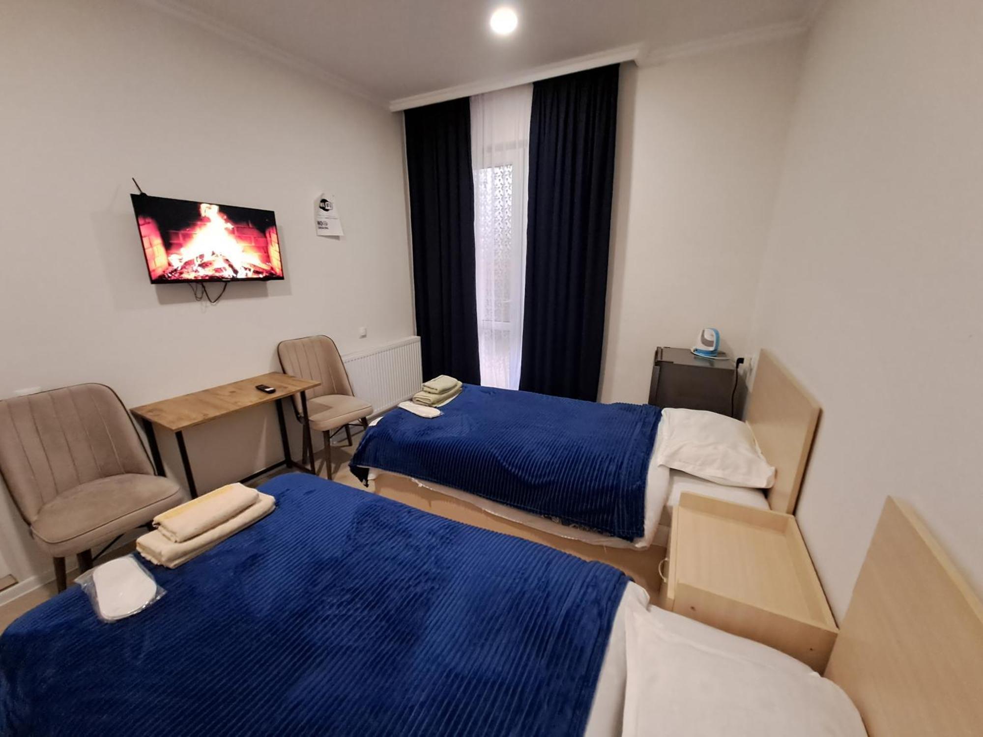 Guest House "Akhaltsikhe" エクステリア 写真