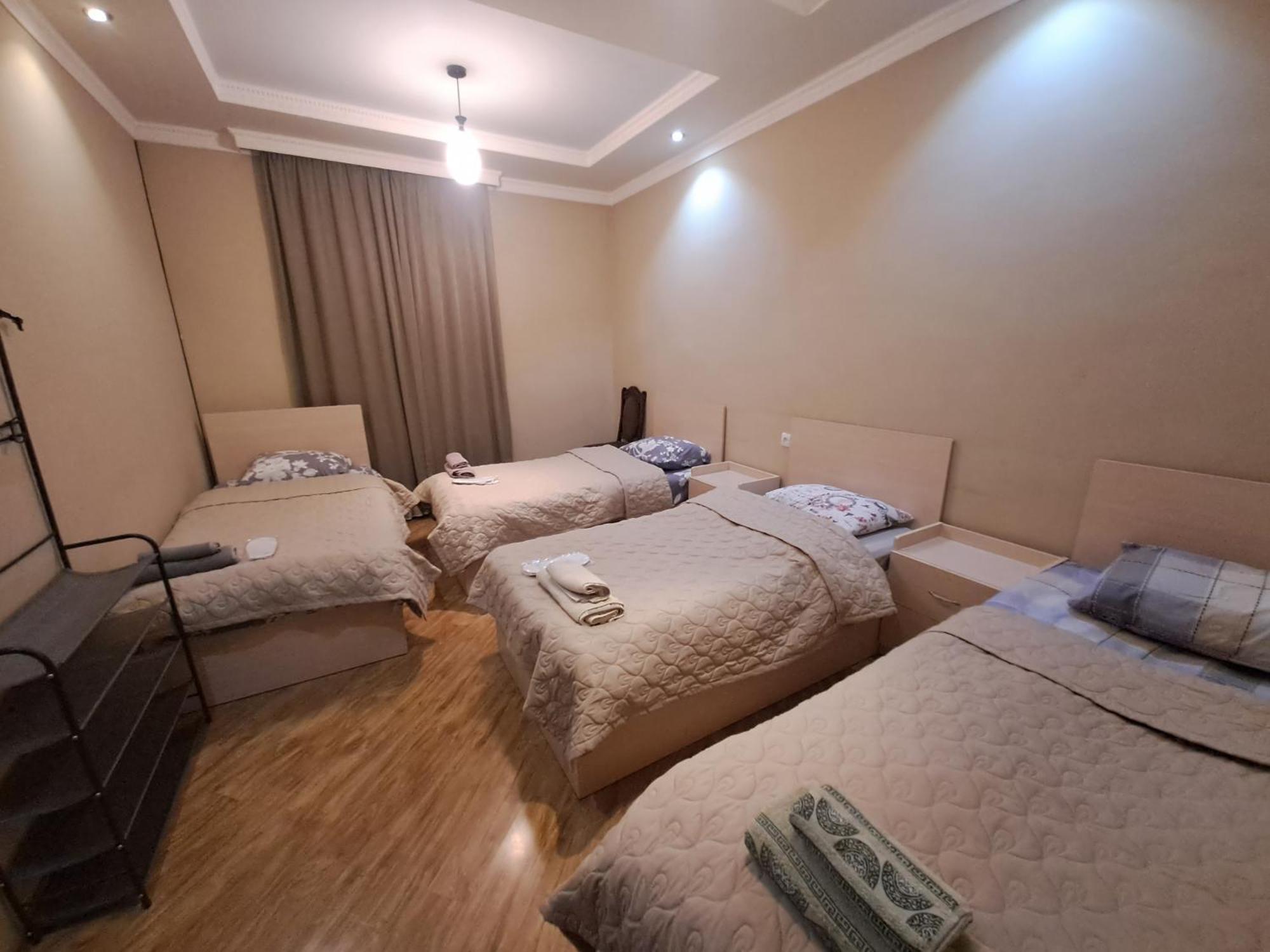 Guest House "Akhaltsikhe" エクステリア 写真